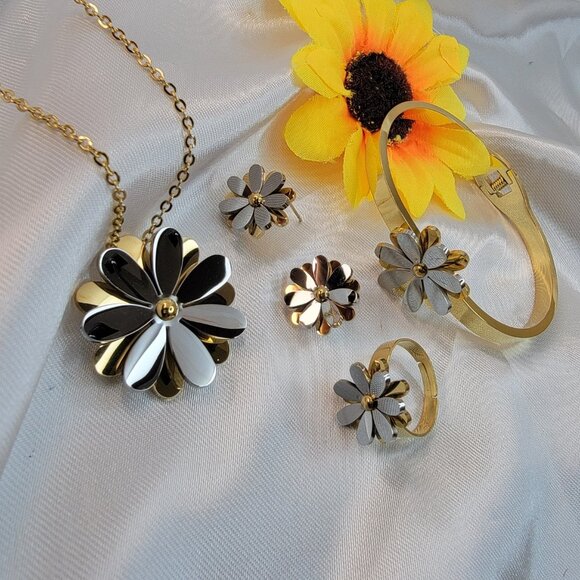 18K Gold Plated Silveand Gold Necklace Jewelry Gift Set - Picture 1 of 4